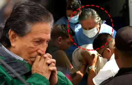 El expresidente ingres� al centro hospitalario en silla de ruedas.