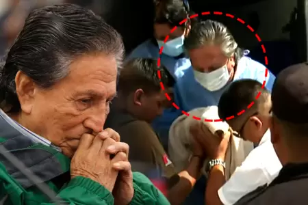 El expresidente ingres� al centro hospitalario en silla de ruedas.