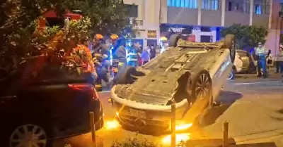 Choque en Jes�s Mar�a deja dos heridos