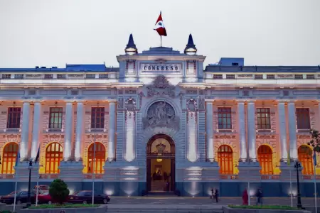 Diputados presentar�an demanda ante el TC.