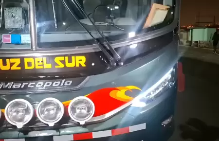 Atacan a balazos a bus de la empresa Cruz del Sur