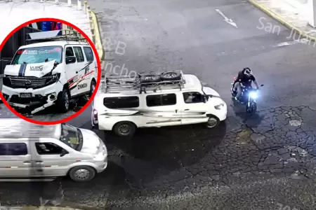 Brutal choque en SJL entre motocicleta y miniv�n deja dos fallecidos