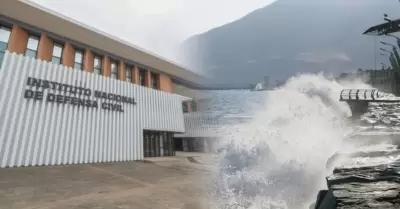 El INDECI report� el cierre de puertos en el litoral peruano.