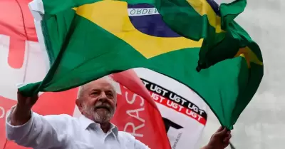 Los votantes indecisos ser�n clave en el balotaje.