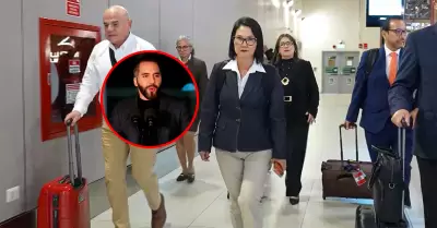 Mandataria viaja acompa�ada de cuatro ministros de Estado