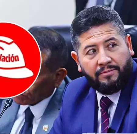C�sar Holgu�n Loaiza presenta su renuncia a la vocer�a de su partido.