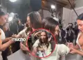 Influencer genera pol�mica al pedirle a Kim Kardashian que le firme el brazo para tatu�rselo: "Estoy nerviosa"